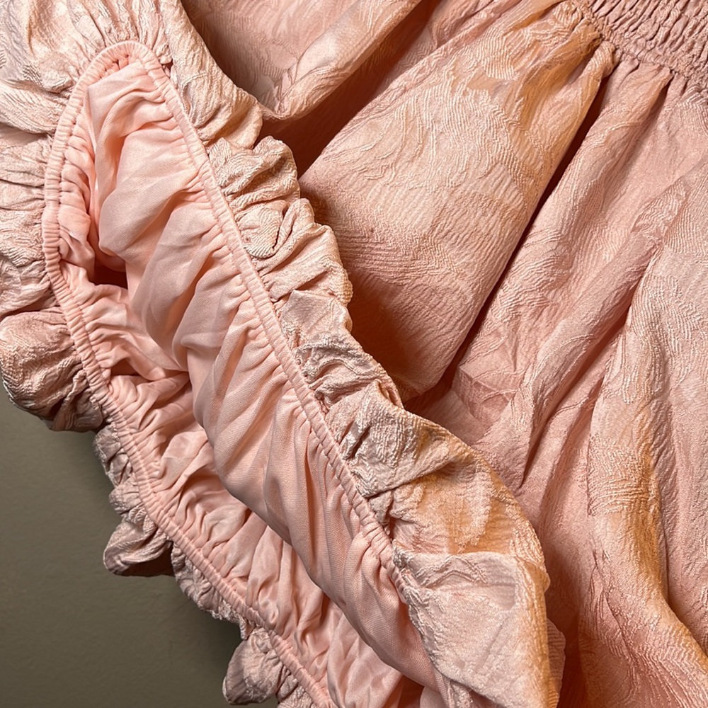 Winsdor bubble hem dress - Picture 5 of 5